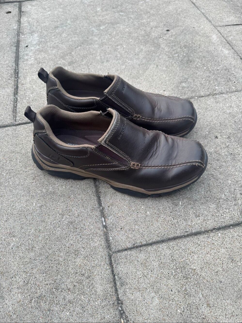 Skechers Rovato Venten Men’s 11 Brown Leather Relaxed Fit Slip On Shoes 65415